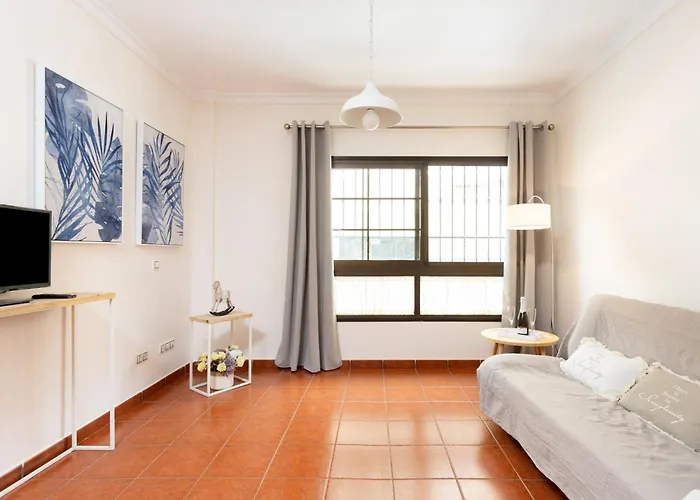 Live Olas De Playa San Juan Гиа-де-Исора