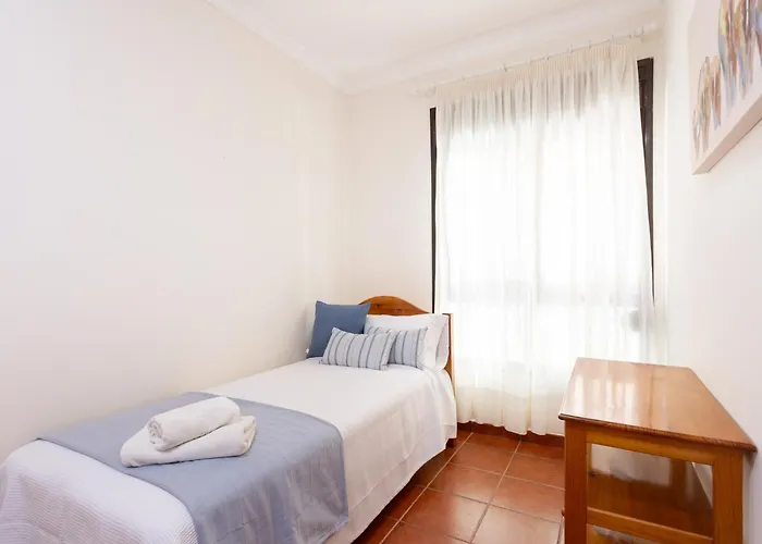 Live Olas De Playa San Juan * غيا ذي إسورا